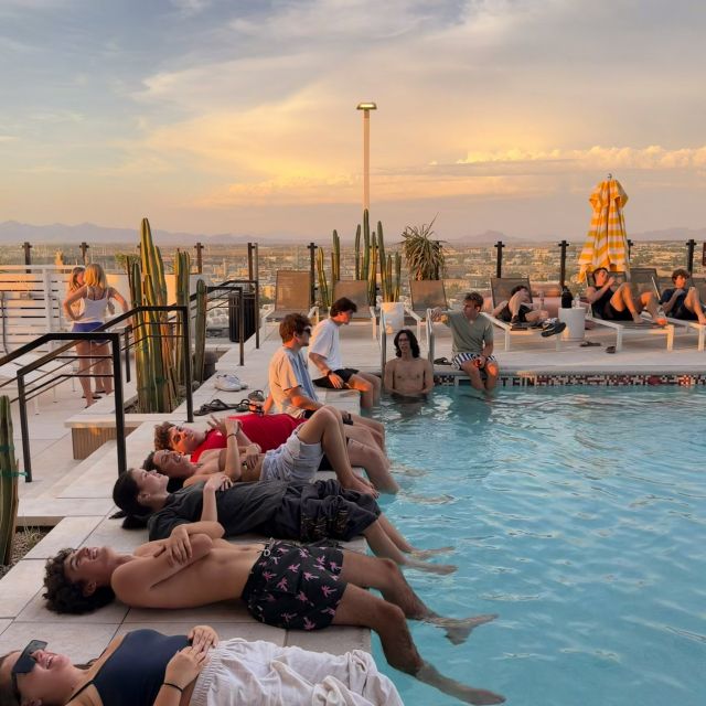 nothing quite beats life at VERVE ✨

move-in is officially in full swing, family welcome week is here, and the rooftop is already feeling like home 🫶

in-person tours start this week, give our leasing office a call to come see it for yourself 👀