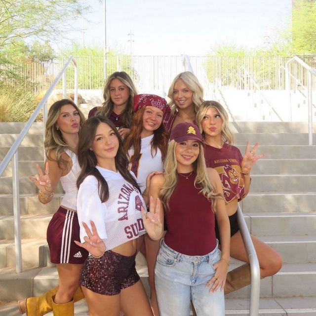 thank you EVER College Station for the thoughtful package 🫶 we loved everything… although we have some questions about that pin 👀

you may have taken the dub last game, but you’re not getting a “gig ’em” out of us 🤝

FORKS UP 🔱